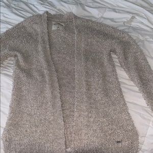 Hollister cardigan size M